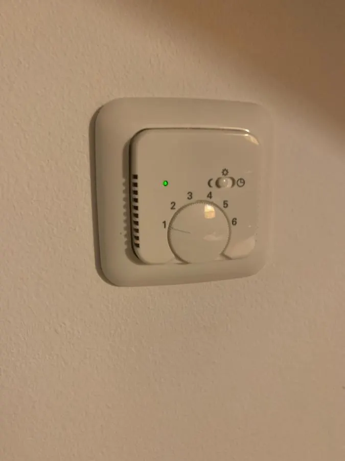 Bezaubernde Ferienwohnung Mit Rosengarten Waldershof
