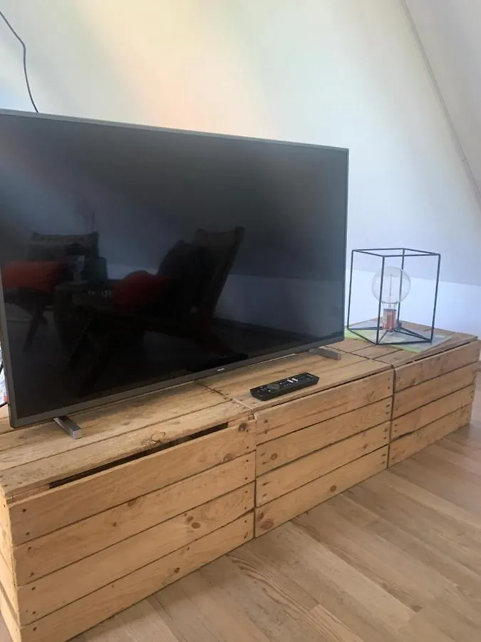 Bezaubernde Ferienwohnung Mit Rosengarten Waldershof Germany